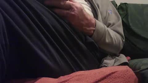 zevioo77 online show from December 23, 8:47 pm