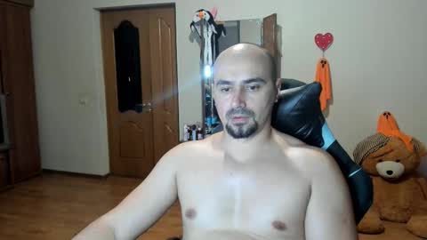 Ziesh online show from November 5, 9:28 pm