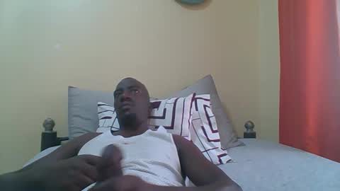 Zlatann2012 online show from December 2, 10:18 am