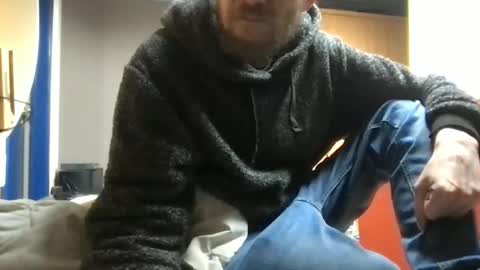 zolexthomas online show from December 19, 11:07 am