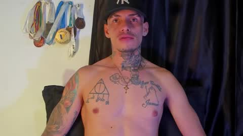 Snapshot of zyongarcia2020 chatting on February 23, 11:17 am zyon garcia online show from February 23, 11:17 am