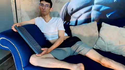 Zyro Nigth online show from November 24, 10:44 pm