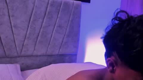 zyzz_1812 online show from October 18, 6:13 pm