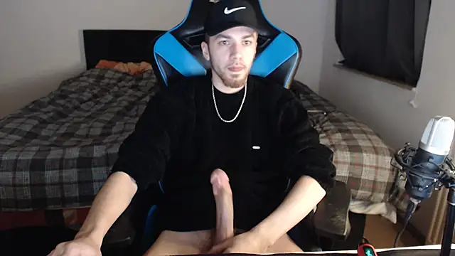 AlbanerYaro45 online show from January 22, 11:00 pm