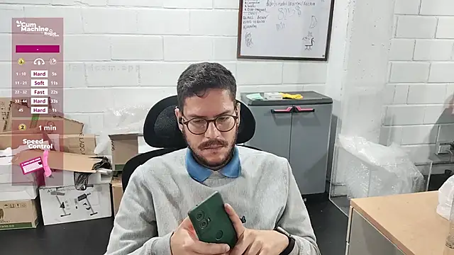 AndyHepburn online show from October 10, 4:34 pm