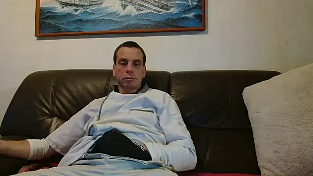 cloupefun online show from January 13, 7:35 am