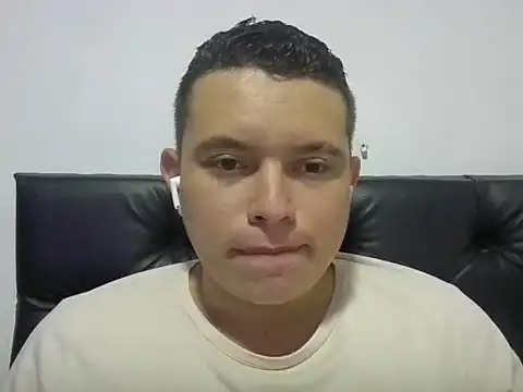 mons41 online show from May 16, 12:08 am