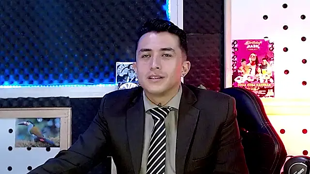 Darko0717 online show from January 11, 1:32 pm