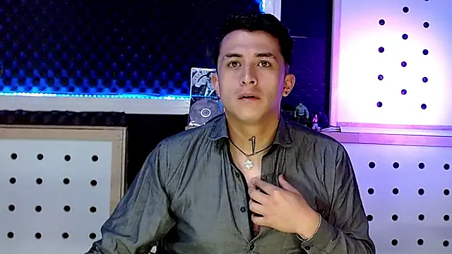 Darko0717 online show from December 17, 10:22 pm