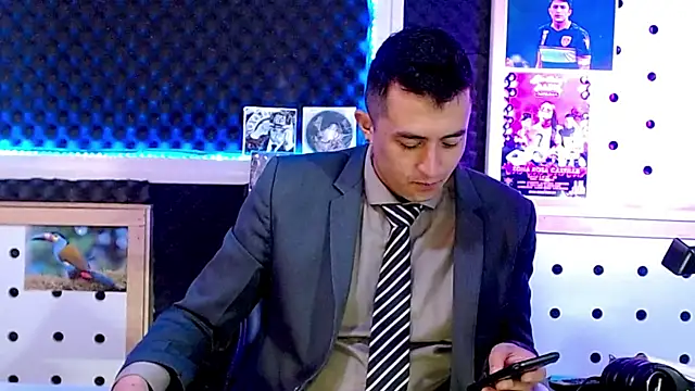 Darko0717 online show from February 14, 10:59 am