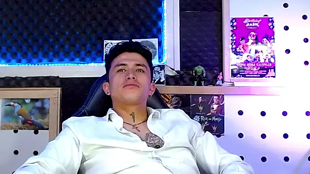 Darko0717 online show from January 23, 12:04 am