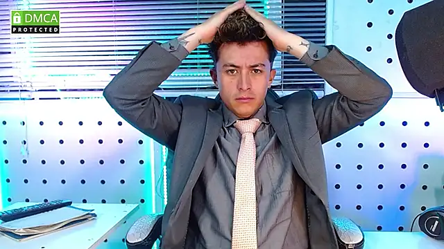 Darko0717 online show from October 5, 1:15 pm