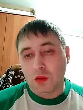 Snapshot of tores992 chatting on January 3, 5:42 pm tores992 online show from January 3, 5:42 pm