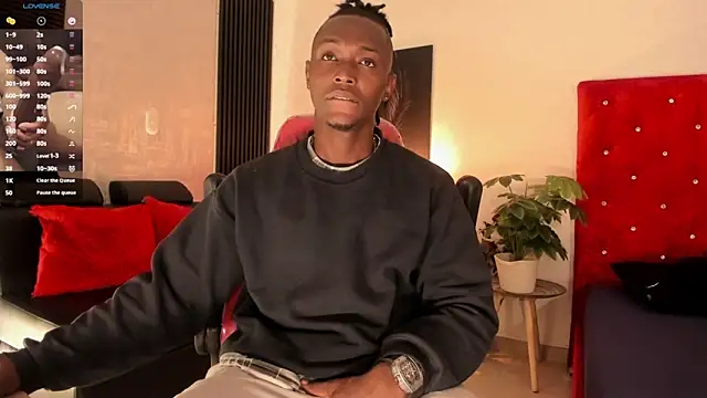 DannSmmith online show from March 6, 1:03 pm