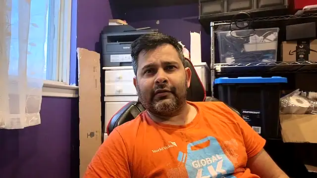 Sakhtlaundaz online show from February 9, 10:25 pm