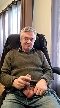 MichOxxford online show from November 7, 3:54 am