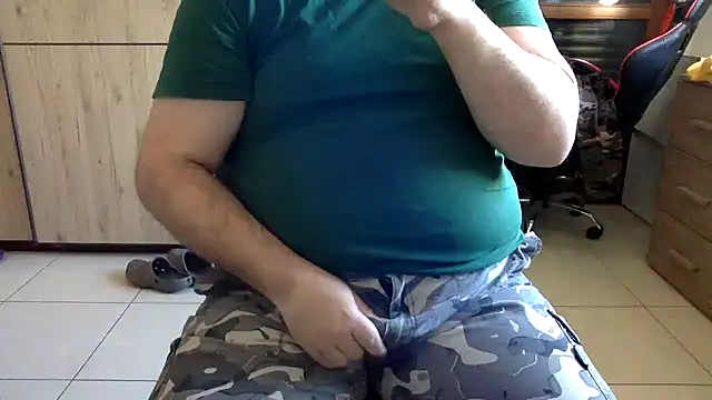 Snapshot of Cazzocollant chatting on February 11, 11:43 am Cazzocollant online show from February 11, 11:43 am