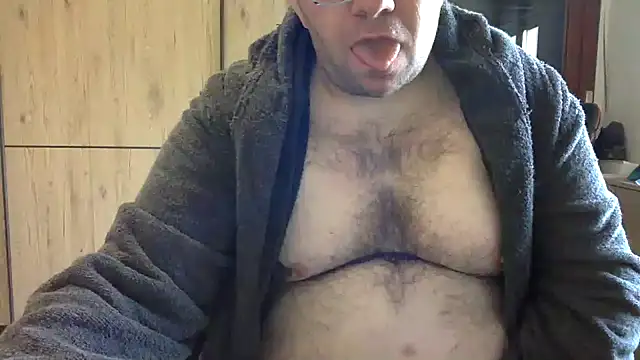 Snapshot of Cazzocollant chatting on December 9, 8:55 am Cazzocollant online show from December 9, 8:55 am