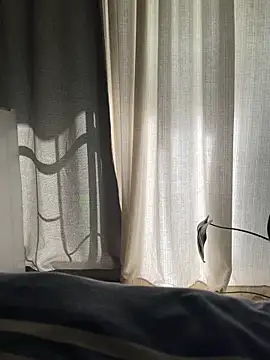 Snapshot of YesTheSexiest chatting on March 8, 1:01 pm YesTheSexiest online show from March 8, 1:01 pm