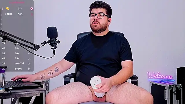 jax luna online show from December 21, 7:03 am