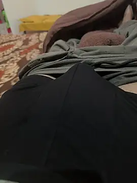 Snapshot of Big_harddick chatting on December 27, 4:55 pm Big harddick online show from December 27, 4:55 pm