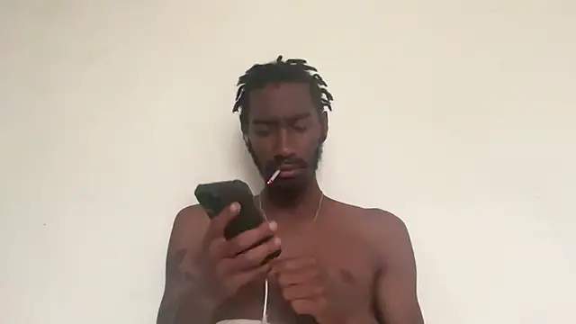 ITSONLYKENNY online show from September 30, 1:36 pm