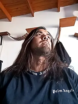 vikingbeard648 online show from April 11, 12:20 pm