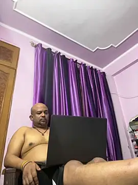 Dick 6inches online show from October 18, 2:11 pm