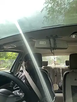 Dick 6inches online show from April 3, 4:42 am