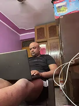 Dick 6inches online show from April 5, 5:26 am