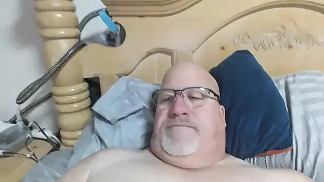 Bigbear0563 online show from February 16, 4:27 pm