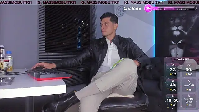 Snapshot of massimo_g chatting on October 24, 11:50 pm massimo g online show from October 24, 11:50 pm