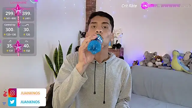 by pandora online show from February 9, 6:26 pm