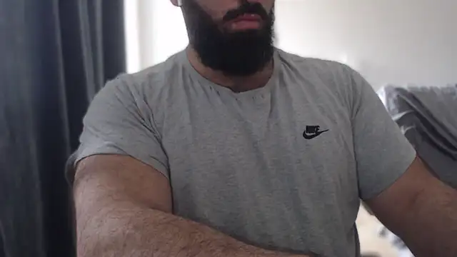 hugemachohandsome online show from October 8, 9:02 am