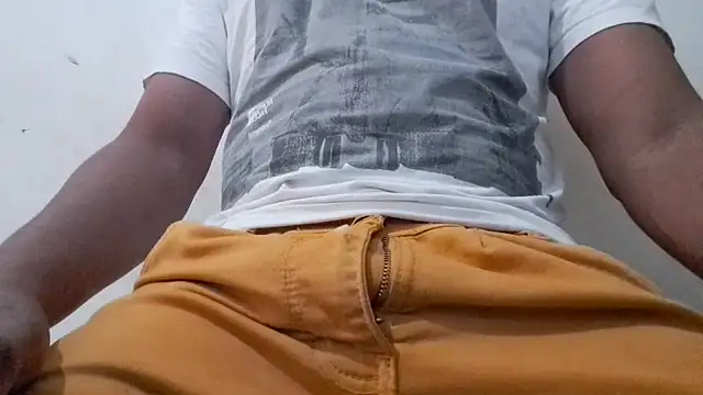 royblackbigpvt online show from November 5, 8:00 pm