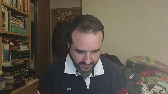 curiosillo83 online show from February 11, 3:17 pm