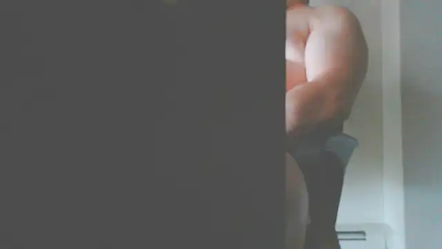 Naked Man  online show from February 13, 3:57 am