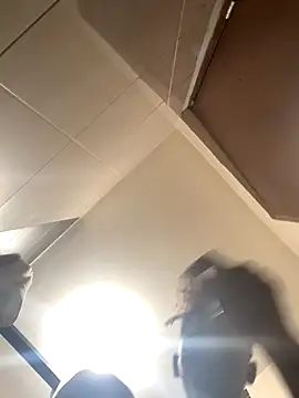 matatanlove online show from December 5, 1:28 pm