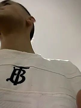 vpn1000 online show from November 27, 8:45 pm