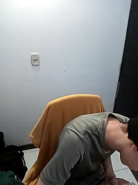 Snapshot of Norehg chatting on March 19, 11:06 am Norehg online show from March 19, 11:06 am