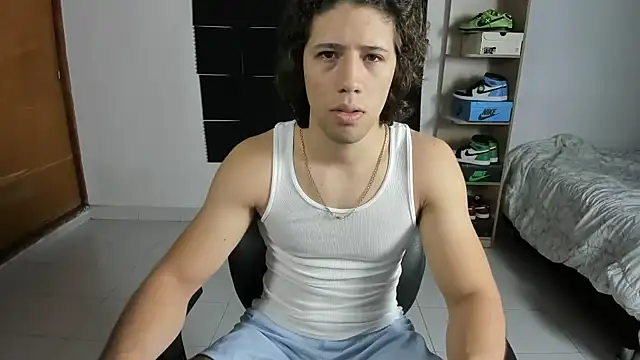 imtonny19 online show from January 9, 12:14 am