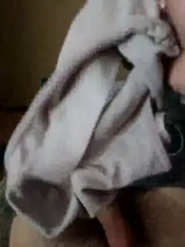 s200546 online show from November 3, 7:59 pm