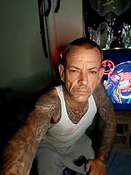 deepstroker42071 online show from September 16, 10:16 am