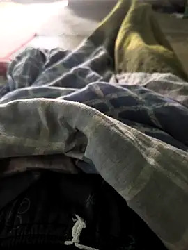 SILENT FUCKER 01 online show from March 21, 5:44 am