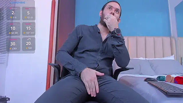 jeanpiere  online show from September 28, 3:37 am