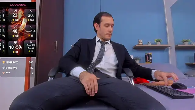 jeanpiere  online show from December 8, 1:56 am