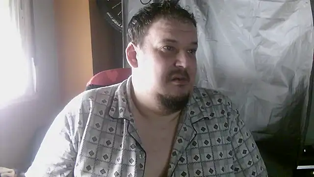 porkorossy online show from April 10, 7:59 am