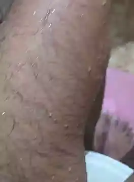 Snapshot of surfer_fun29 chatting on September 26, 3:59 am surfer fun29 online show from September 26, 3:59 am