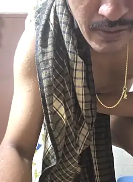 Snapshot of surfer_fun29 chatting on October 10, 4:39 am surfer fun29 online show from October 10, 4:39 am