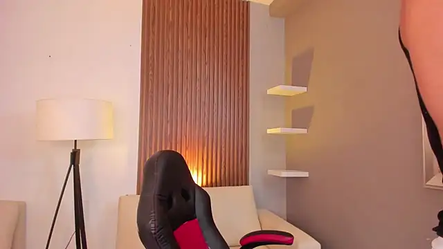 liam collins21 online show from January 18, 11:43 am